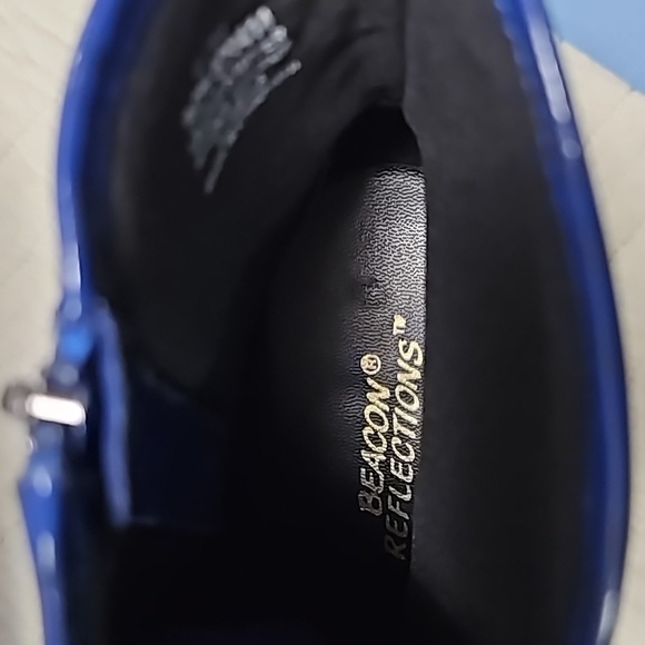 Suede Booties, 9 - Picture 6 of 7